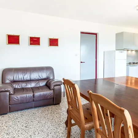Apartamento Grifeu 08 Con Agradable Terraza Exterior